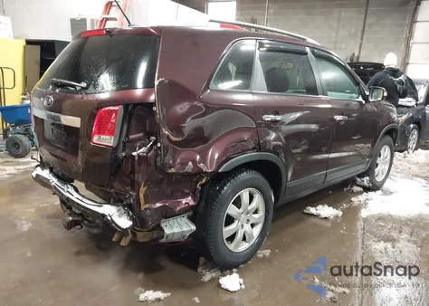 2011 Kia Sorento Lx z USA, uszkodzony, nr VIN 5XYKT3A15BG183630